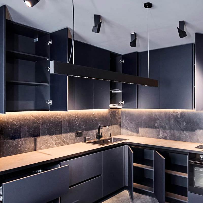 Огромная кухня на заказ