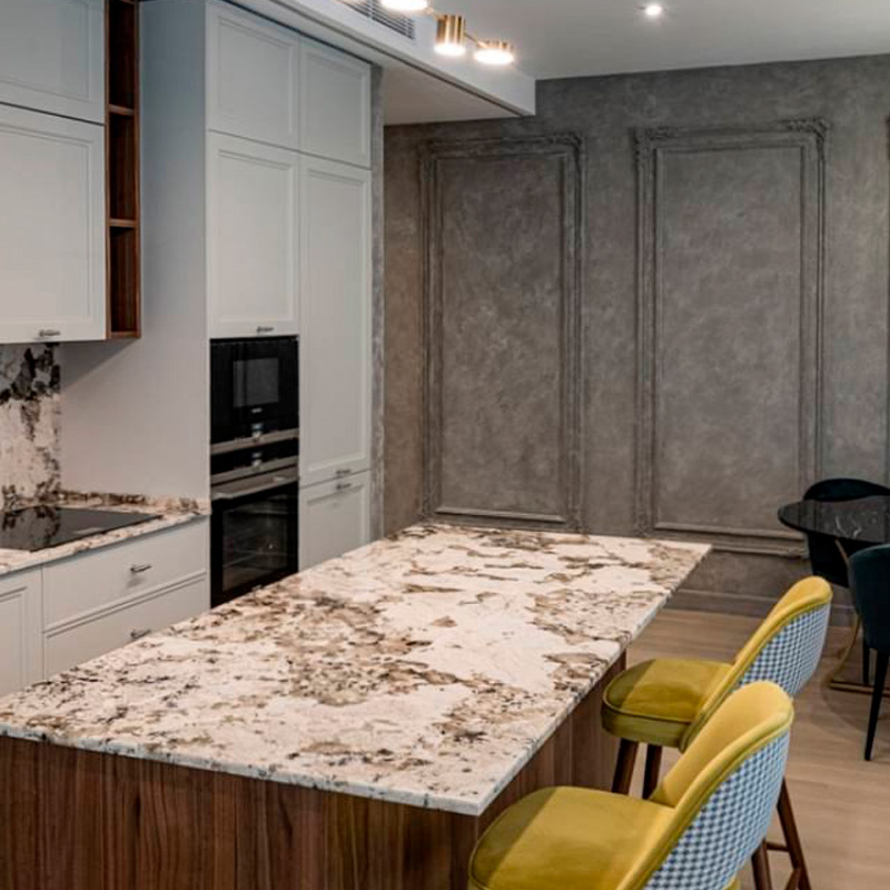 Современная кухня в бежевых тонах