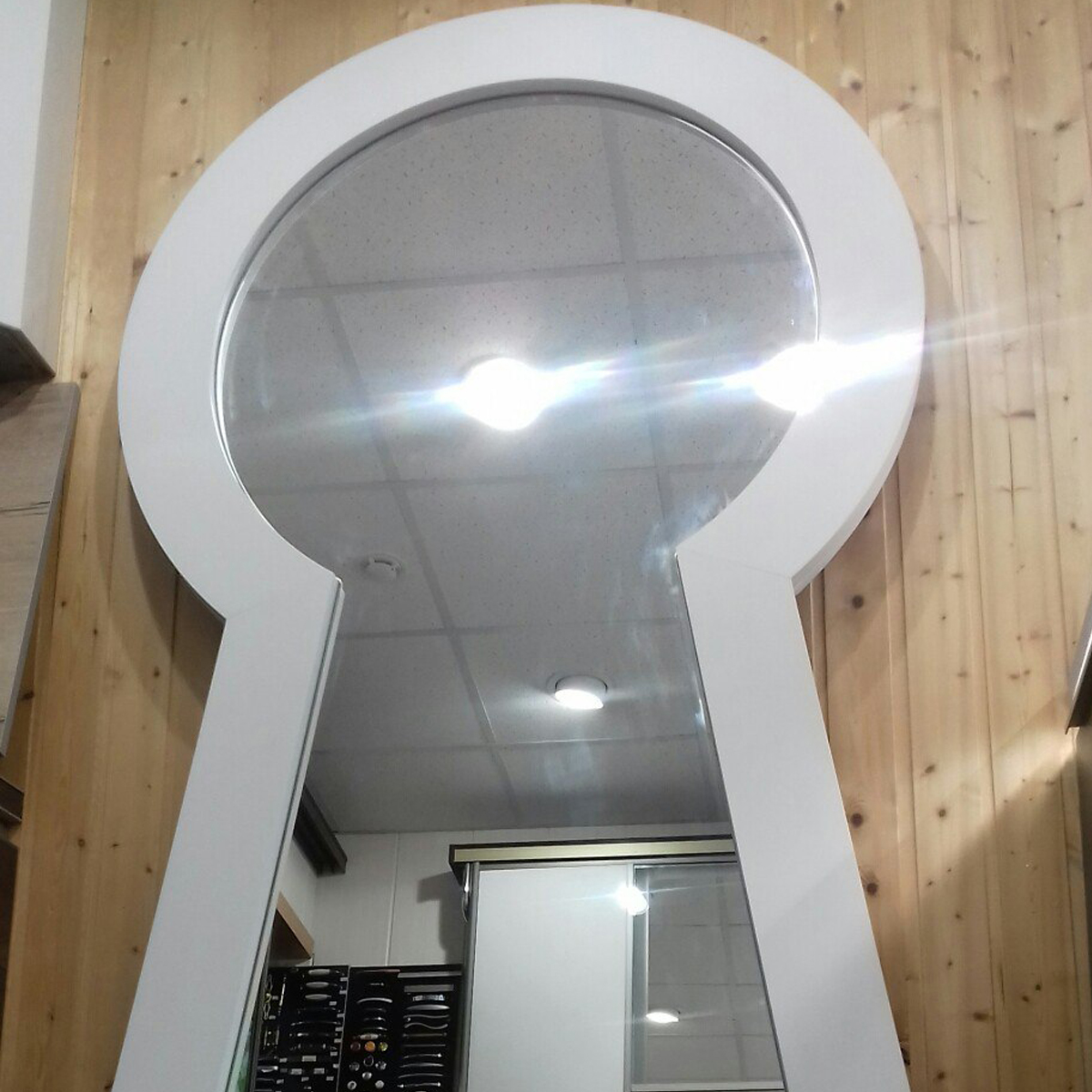 Зеркало напольное на заказ